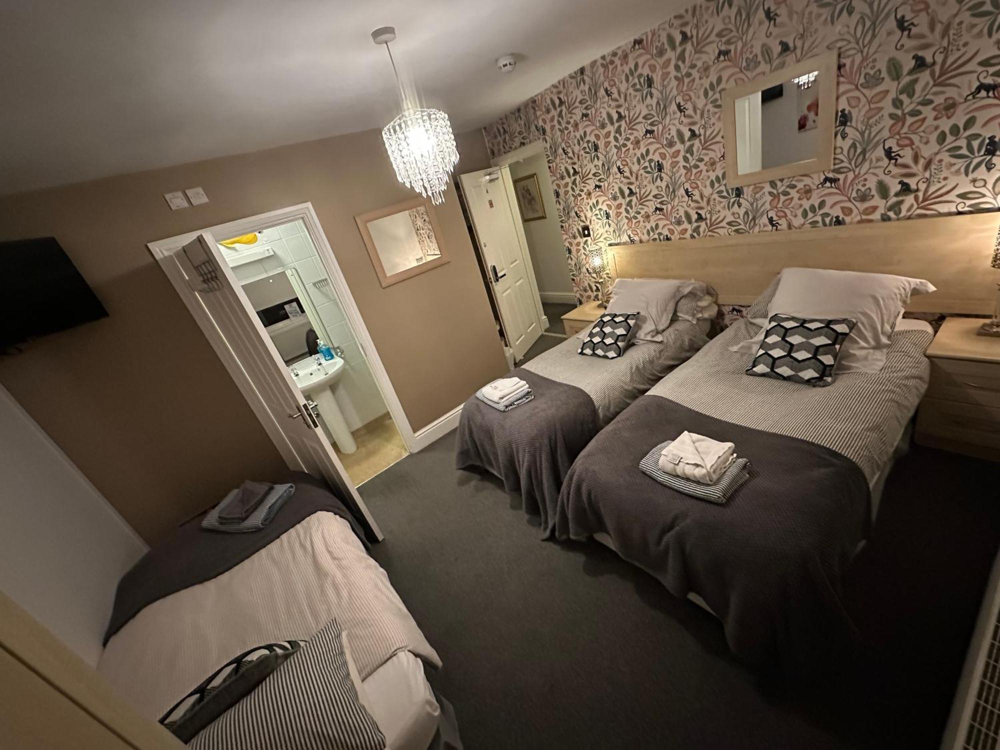 Station Approach B&B Boutique Stays Solihull Bagian luar foto
