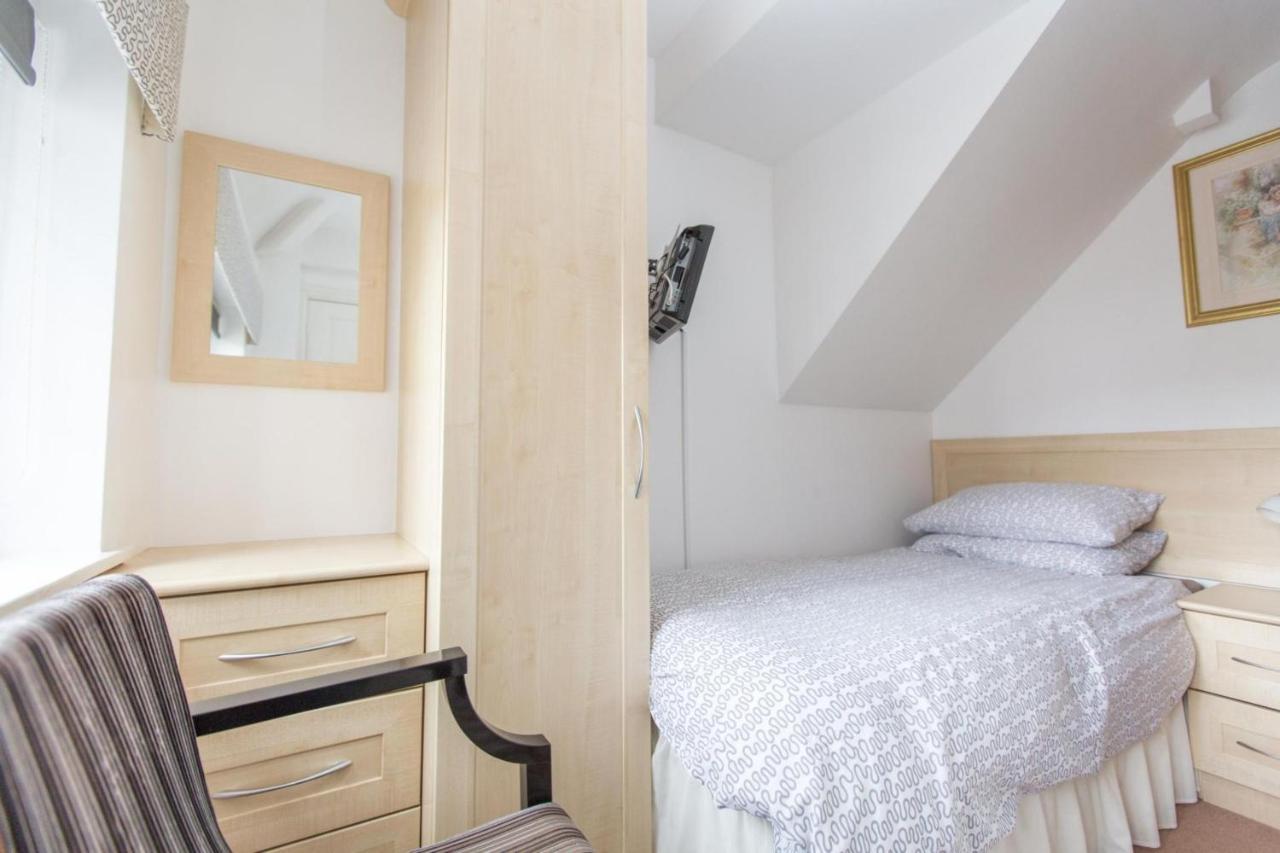 Station Approach B&B Boutique Stays Solihull Bagian luar foto